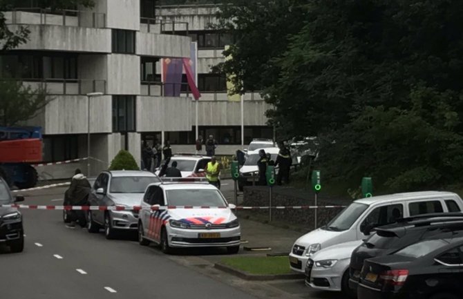 Talačka kriza okončana u Hilversumu, napadač uhapšen