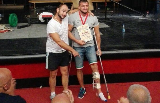 Bjelopoljac Blagoje Baošić par mjeseci nakon udesa ponovo oborio crnogorski rekord!