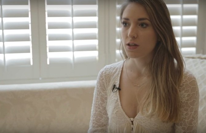 Upoznajte djevojku koja nema vaginu i matericu (VIDEO)