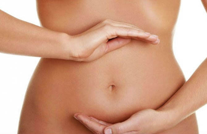 Ovom jednostavnom vježbom skinite trudnički stomak(VIDEO)