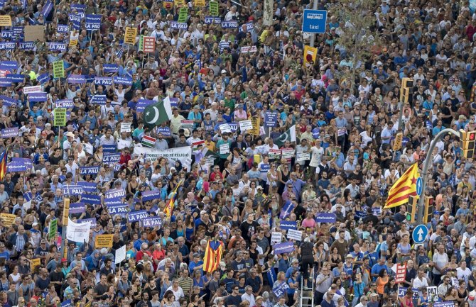 Barselona: U maršu mira učestvovalo 500.000 ljudi