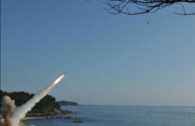 Južna Koreja odgovorila balističkom raketom na sjevernokorejsku provokaciju