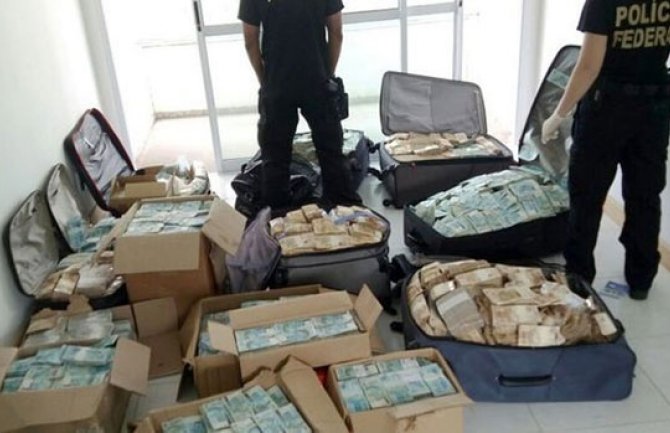 Uhapšen bivši ministar za zakonodavne poslove, u stanu pronađeno 16 miliona dolara