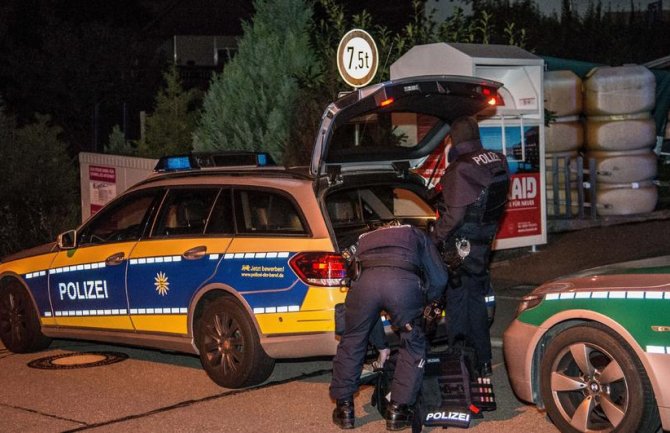 Njemačka: Hrvat ubio 6-godišnjeg sina i još dvoje,policijska potraga u toku