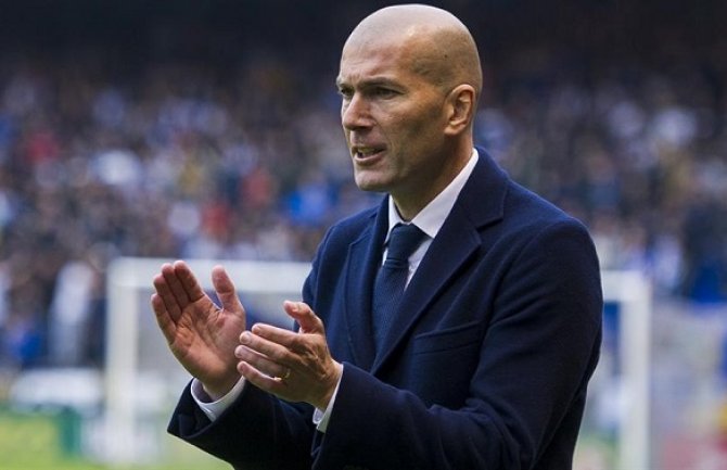 Zidan produžio ugovor s Real Madridom