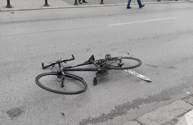 BP: U saobraćajnoj nezgodi lakše povrijeđen biciklista