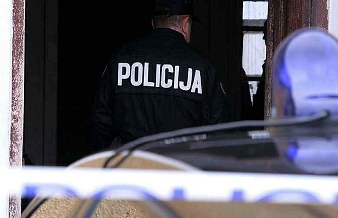 Podgorica: Kontrolom bezbjednosno interesantnih lica pronađeno oružje, municija i marihuana