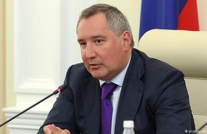 Rogozin zatražio zaštitu od Lavrova za Šišmakova i Popova