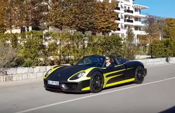 13 veličanstvenih: Pogledajte defile Porsche-a u Tivtu (VIDEO)
