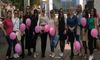 Forum žena SD Glavnog grada učestvovao u šetnji ''Zagrlimo ljubav''