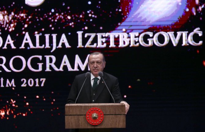 Erdogan: Evropa umrla u Bosni, sahranjena u Siriji