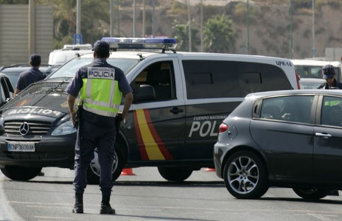  Španija: U akciji protiv kineske mafije privedeno najmanje 60 ljudi