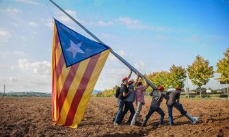 Katalonija proglasila nezavisnost od Španije, Rahoj pozvao Špance da ostanu smireni