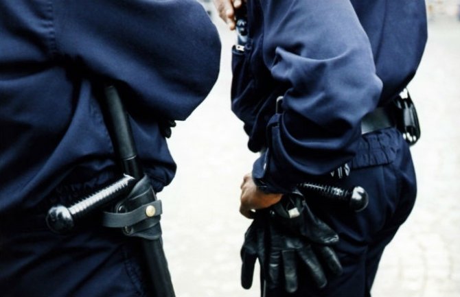 Disciplinski postupak protiv policajaca zbog krijumčarenja migranata