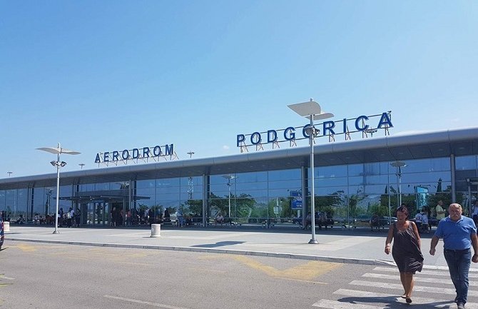 Za 5 mjeseci 563.500 putnika na crnogorskim aerodromima