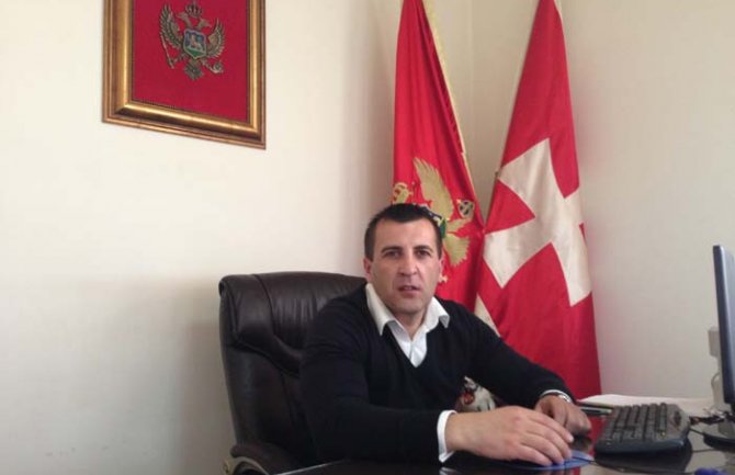 Zvicer: Mirkoviću nije dat otkaz, već mu je istekao ugovor o radu