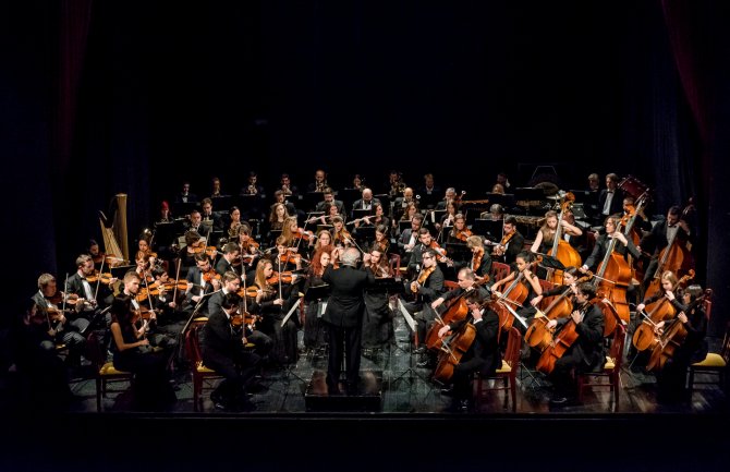Održan koncert Crnogorskog simfonijskog orkestra u Tivtu