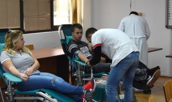 Studenti i profesori Građevinskog fakulteta dali krv