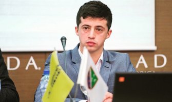 Dizdrević: Stvarati bolje preduslove za mlade u Tuzima