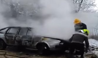 Izgorio automobil Zmaja od Šipova (VIDEO)