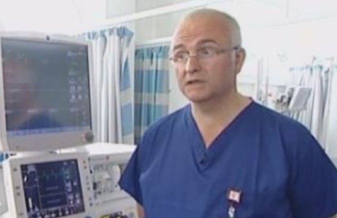 Hirurg priznao da se pacijentima potpisivao na jetre