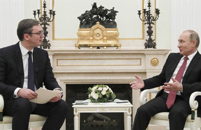 Vučić na ruskom poželio Putinu pobjedu na predsjedničkim izborima