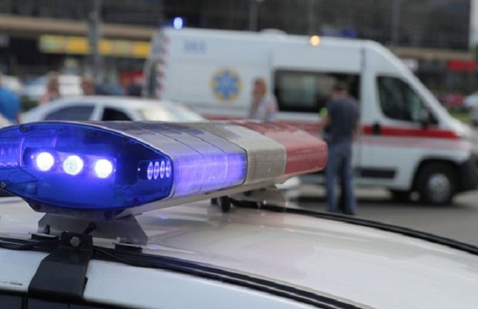 Novi Sad: Izbodena dva maloljetnika ispred kafića