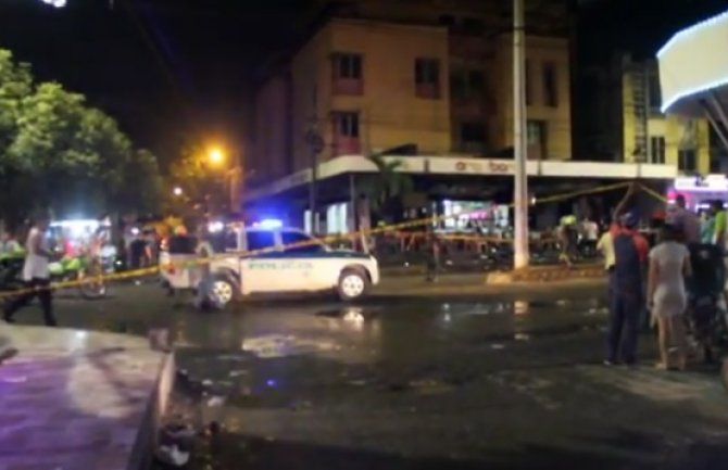 Eksplozije u klubu, uslijedio stampedo, najmanje 30 povrijeđenih