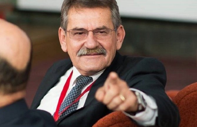 Ljoro Nrekić jedini kandidat za gradonačelnika Ulcinja