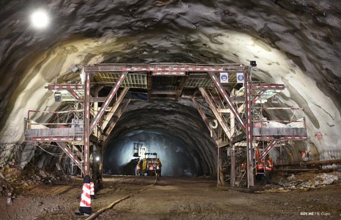 Izgradnja autoputa: Peti tunel biće probijen do kraja mjeseca