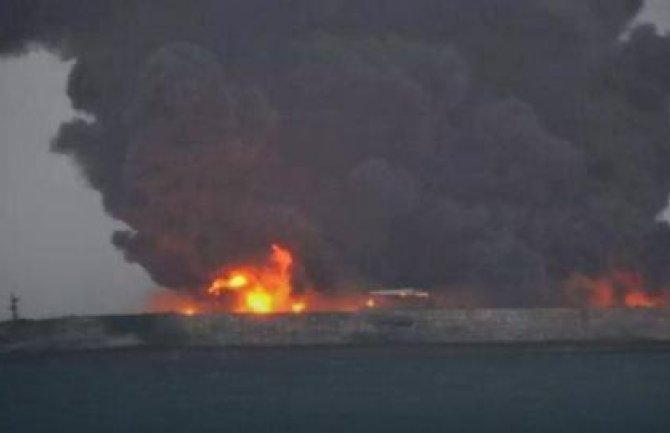 Drama u moru: Eksplodirao oštećeni tanker, traže se preživjeli