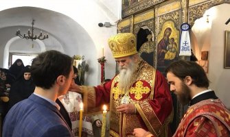Amfilohije: Grupa delikvenata stvorila Crnogorsku pravoslavnu crkvu