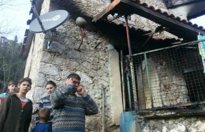 Dobročinstvo Barana na djelu: Gradi se kuća za sedmočlanu porodicu Mašanović