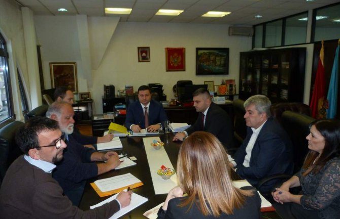  Smolović sa delegacijom SBa o ponovnoj integraciji povratnika iz inostranstva