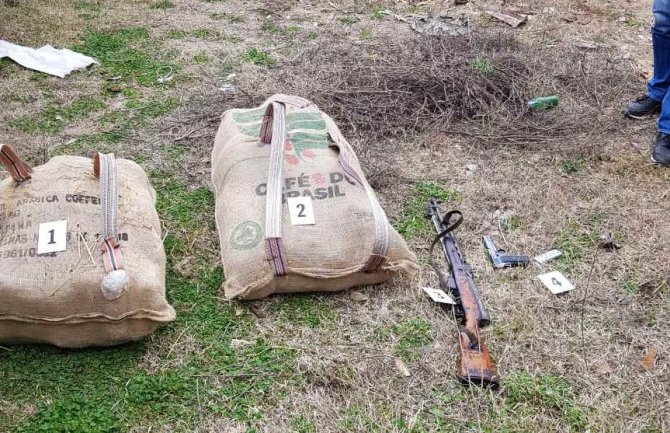 Pronađeno 40 kg skanka i oružje u ilegalnom posjedu, uhapšen Podgoričanin