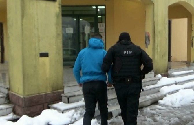 Policija objavila snimak hapšenja Cetinjanina (VIDEO)