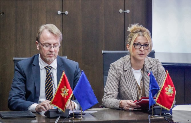 EK izdvojila 15 miliona eura za reformu javne uprave u Crnoj Gori
