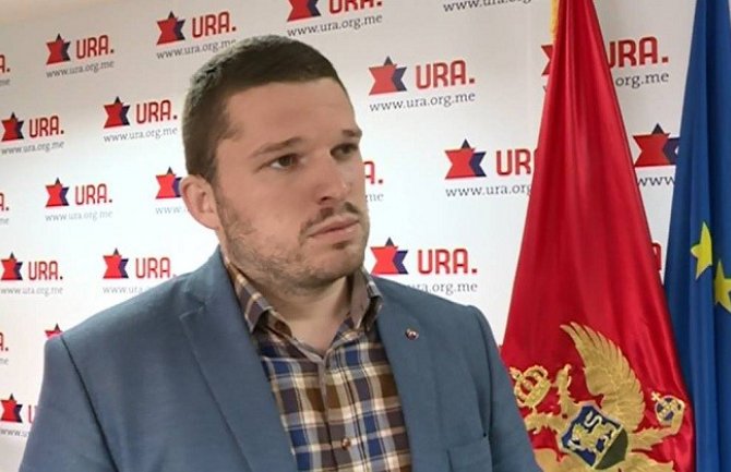 GP URA: Ostaje žal što funkcioneri DPS-a i sam Đukanović nijesu svjesni da je njihova pjesma postala demode