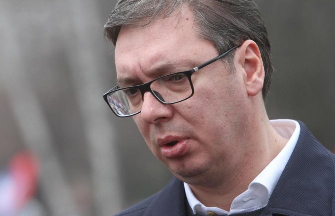 Vučić poručio bivšoj vlasti: 2006. ste pustili Crnu Goru da ode