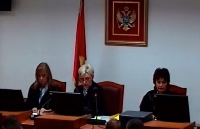 Suđenje za pokušaj terorizma: Svjedočiće Radunović, Danilović, Medojević...