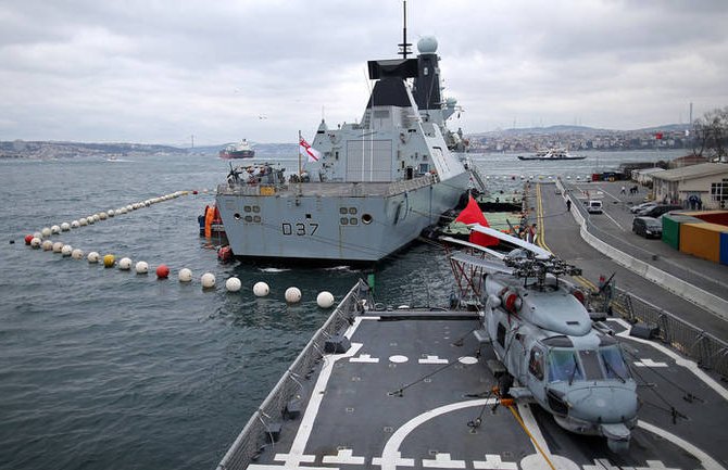 NATO-ovi brodovi uplovili u luku Bar