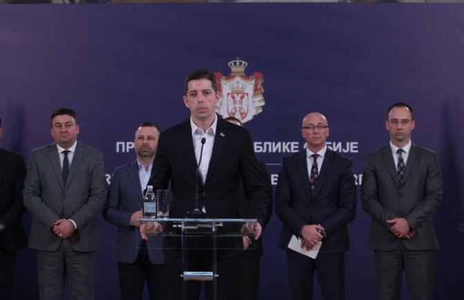 Predstavnici Srpske liste izlaze iz Vlade Kosova: Nećemo više biti ikebana