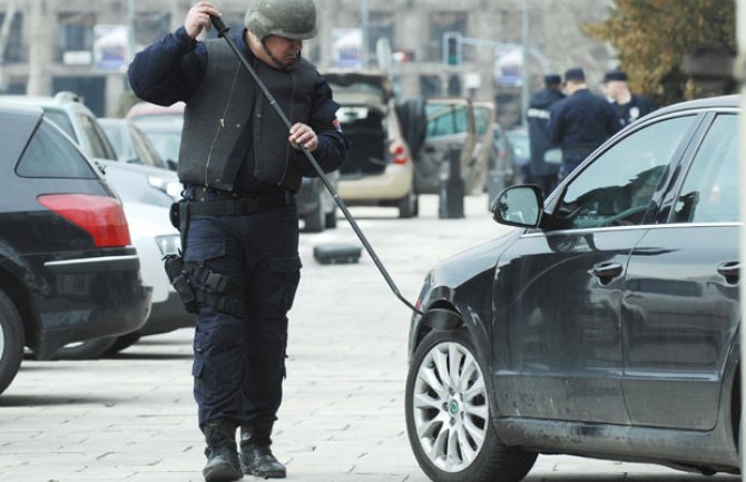 U centru Beograda prijetio samoubistvom, predao se policiji nakon pregovora