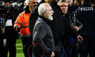 Vlasnik PAOKa naoružan ušao na teren:  Tri godine zabrane rada u fudbalu i novčana kazna od 100 hiljada eura