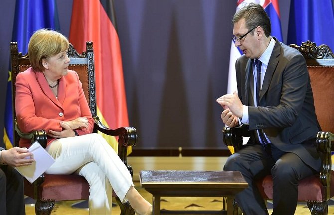 Vučić ponovo s kancelarkom Merkel 13. aprila