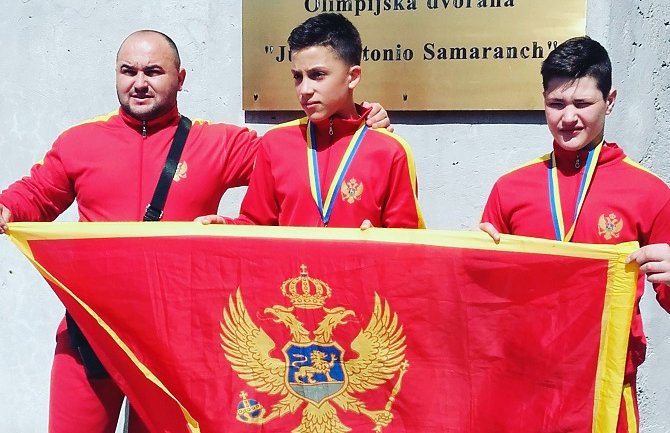 Bjelopoljski rvači osvojili zlatnu i srebrnu medalju u Sarajevu