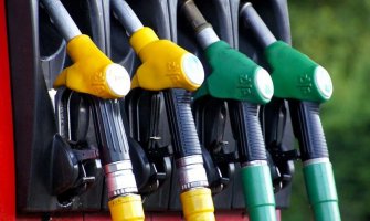 Sve vrste goriva jeftinije od tri do četiri centa