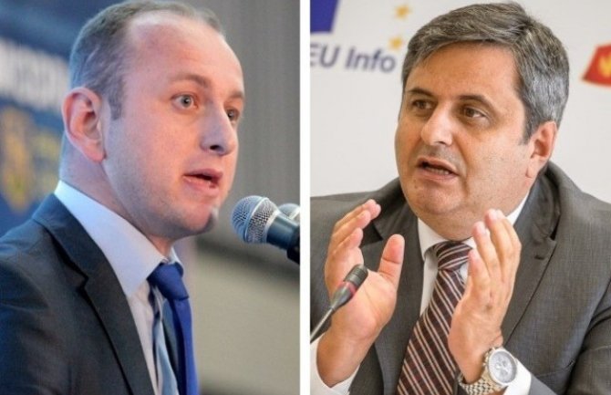 Članovi DNP osporili kandidaturu Radunovića, intervenisao i Knežević 