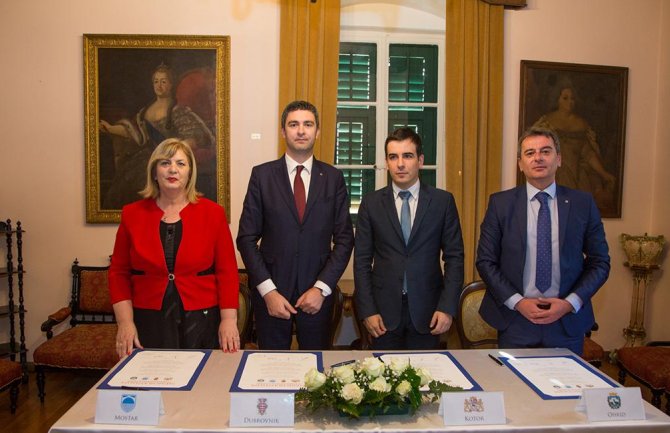 Predstavnici Kotora, Mostara, Dubrovnika i Ohrida potpisali Memorandum o prijateljstvu