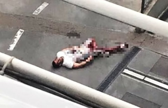 Krvave scene u Splitu: Upucani mladić leži na asfaltu i traži pomoć